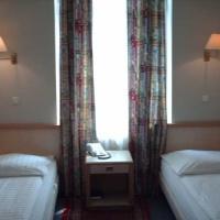 Hotel Tourist Франкфурт-на-Майне Экстерьер фото